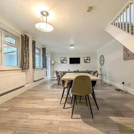 New Cosy Luxury 3 Bedroom House In Battersea London Eksteriør billede